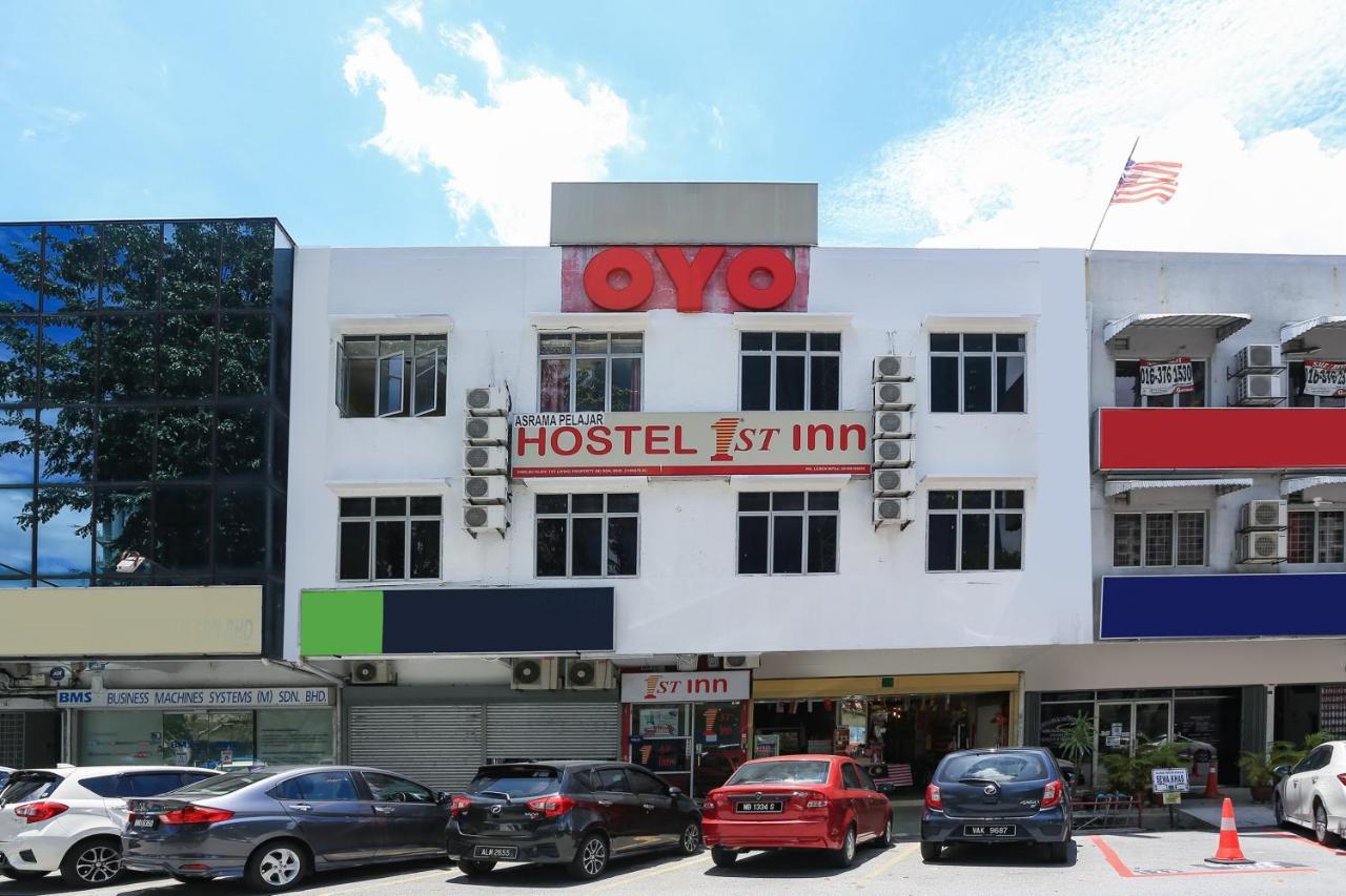 Oyo 89891 1St Inn Hotel Subang Subang Jaya Dış mekan fotoğraf
